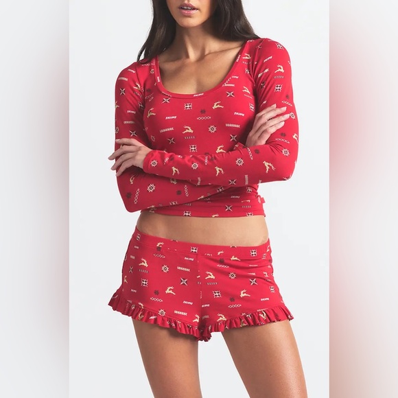 Skims NWT Deer Print PJ Sleepwear Set- Scoop Neck Top & Ruffle Shorts (Medium)